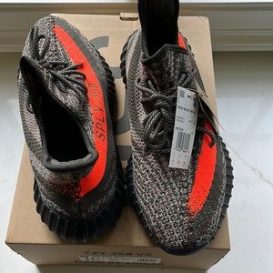 NWT Yeezy boost 350 V2 men’s shoe size US 11.5. Black grey orange. Never worn